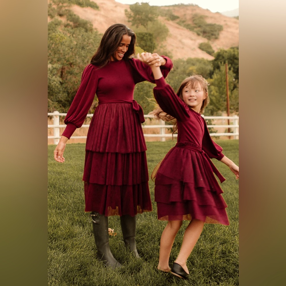 Ivy City Co Wine Cosette Midi Dress